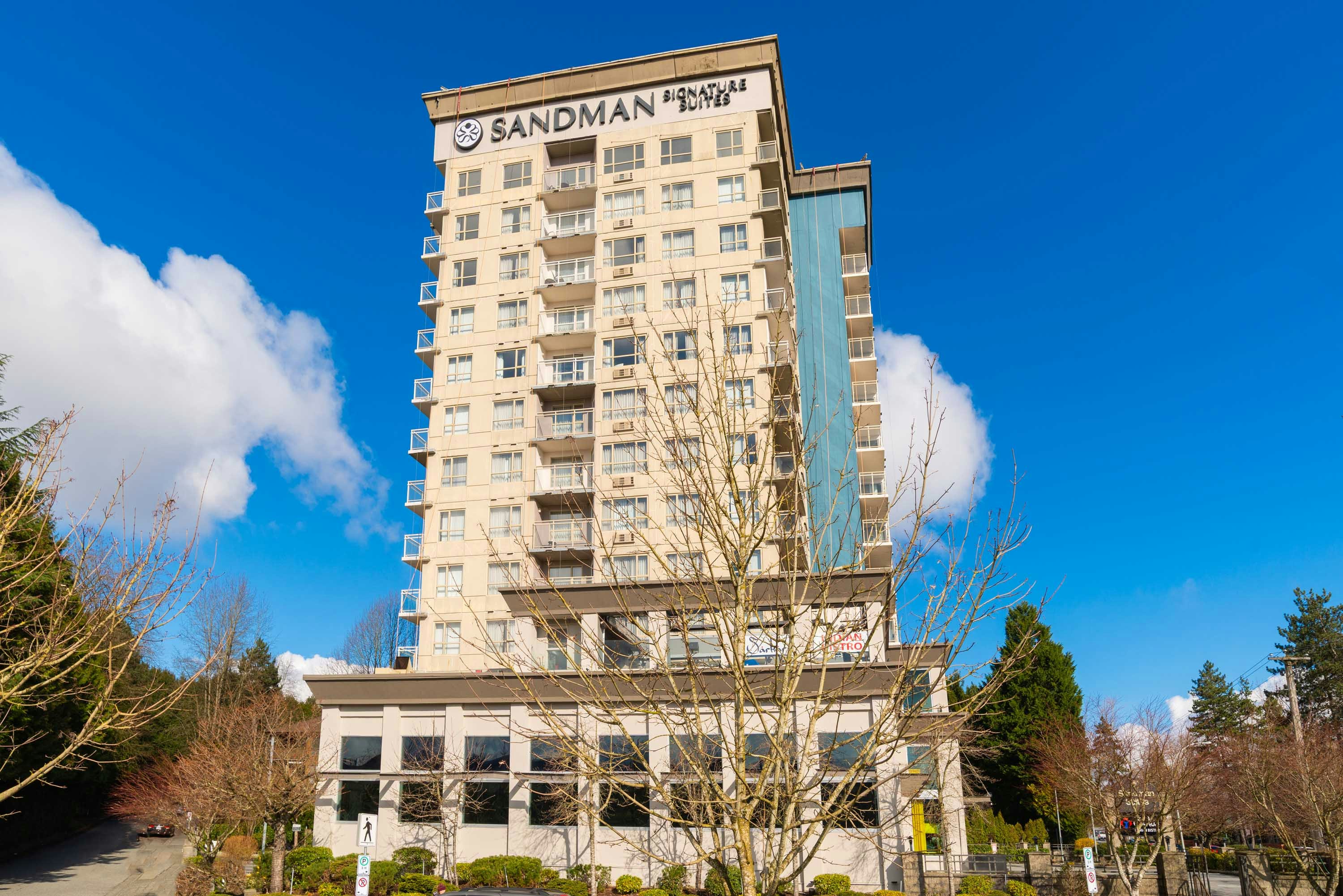 Sandman Suites Surrey Guildford 4/22