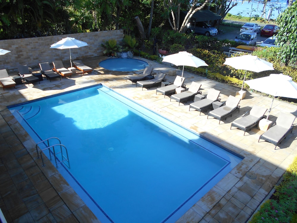 Bedarra Beach Inn 13/35