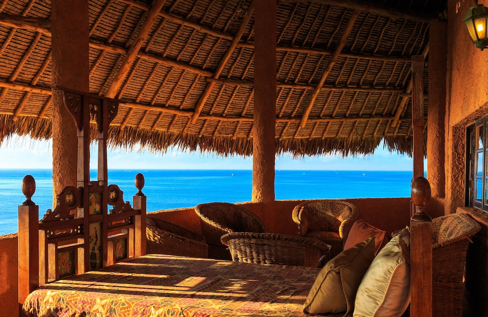 Chale Island Resort 44/70