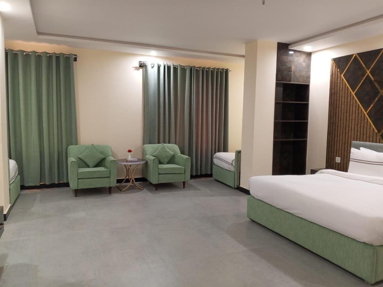 Legend Hotel Kalam 22/44