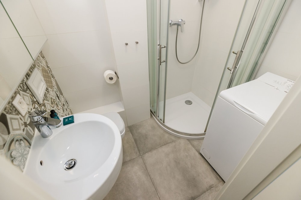 ShortStayPoland Chlodna B21 21/23
