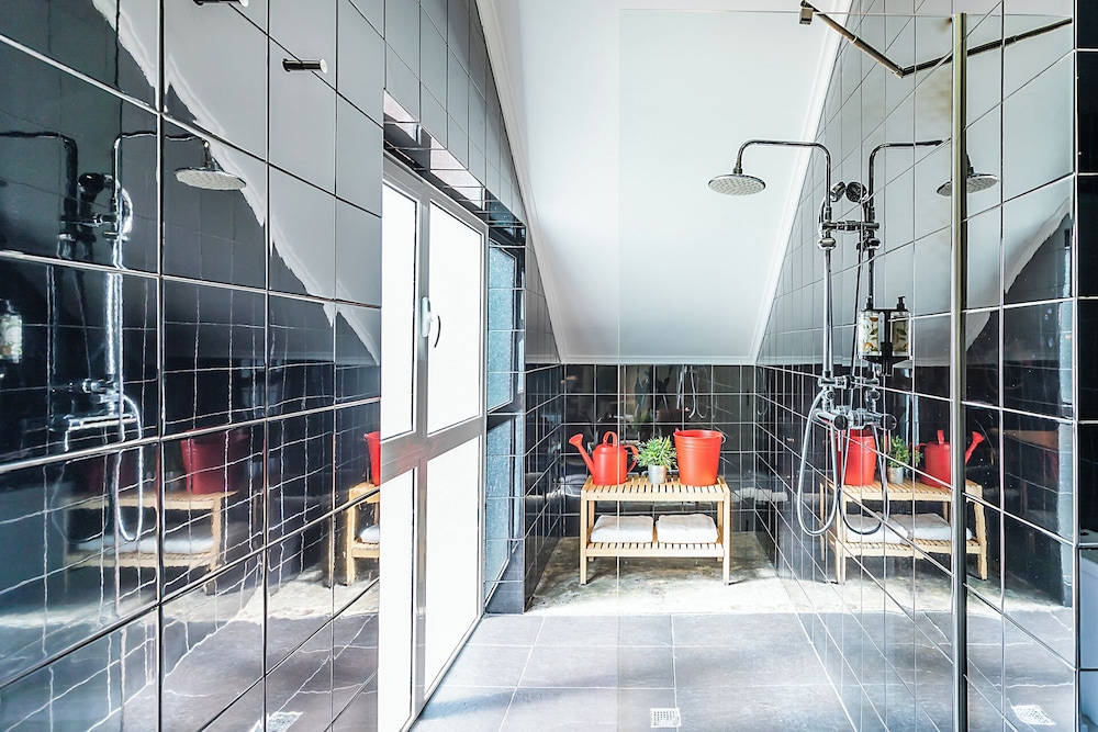 Emporium Lisbon Suites 40/50