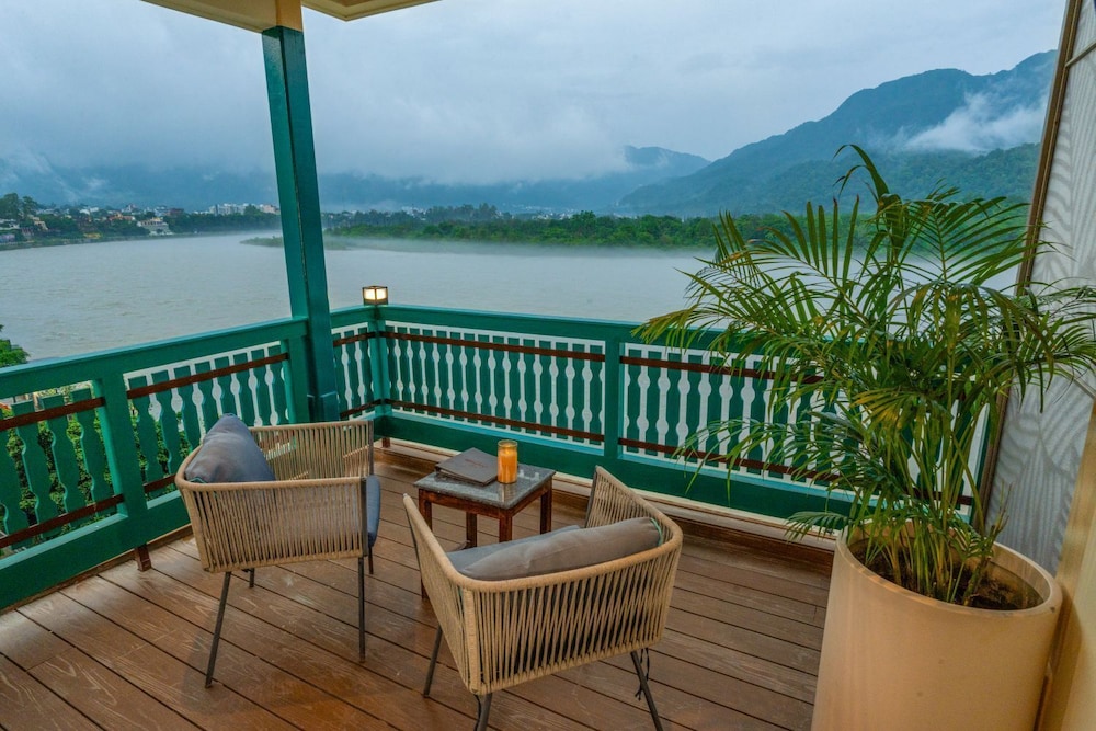 Ganga Kinare A Riverside Boutique Hotel 34/50
