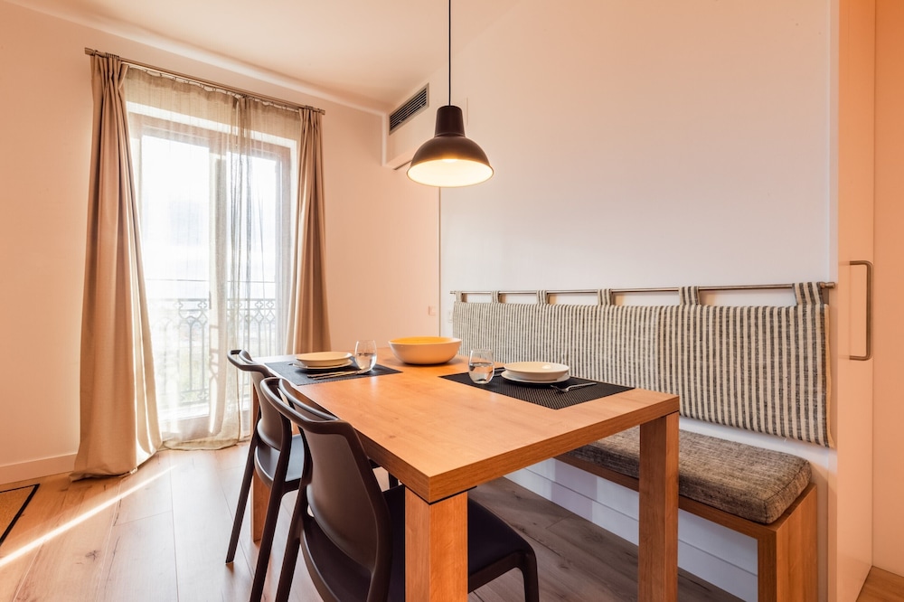 Port Plaza Apartments 29/42