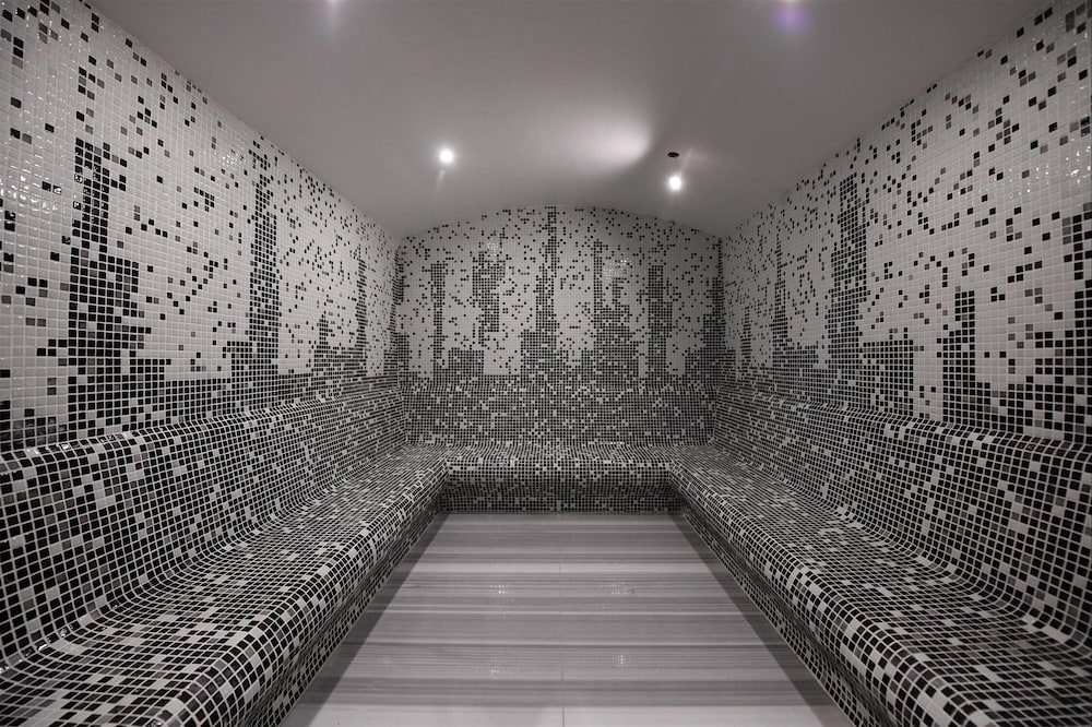 Crowne Plaza Ankara, an IHG Hotel 25/48