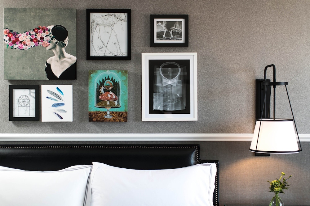 The Lindy Renaissance Charleston Hotel 21/46