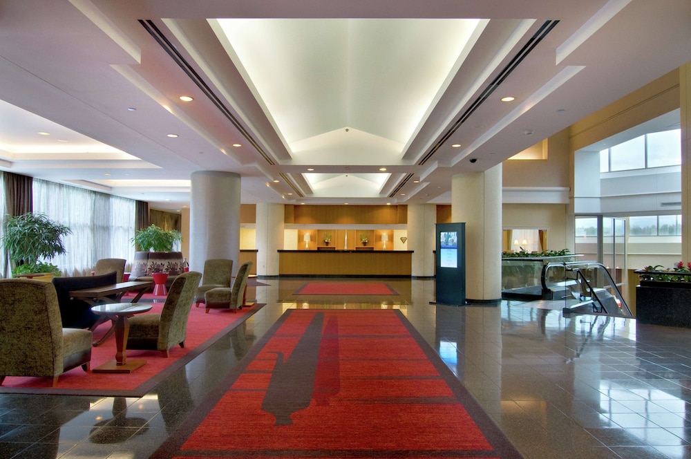 Hilton Atlanta Airport 10/70