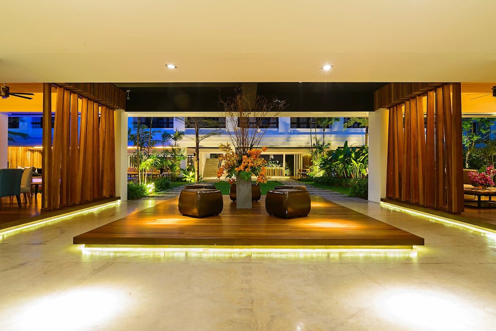UMA Residence 11/56