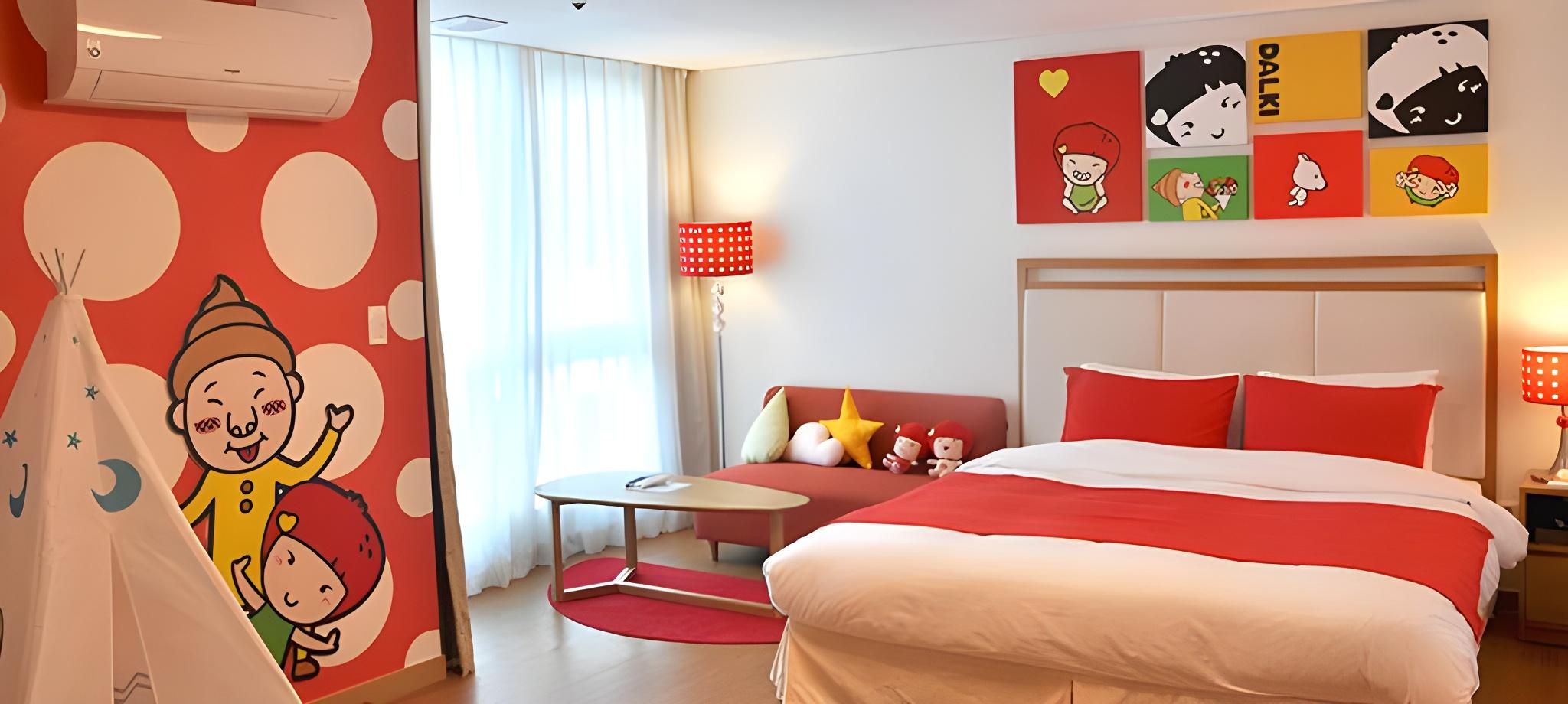 Double Bed, Lateral Side Ocean View