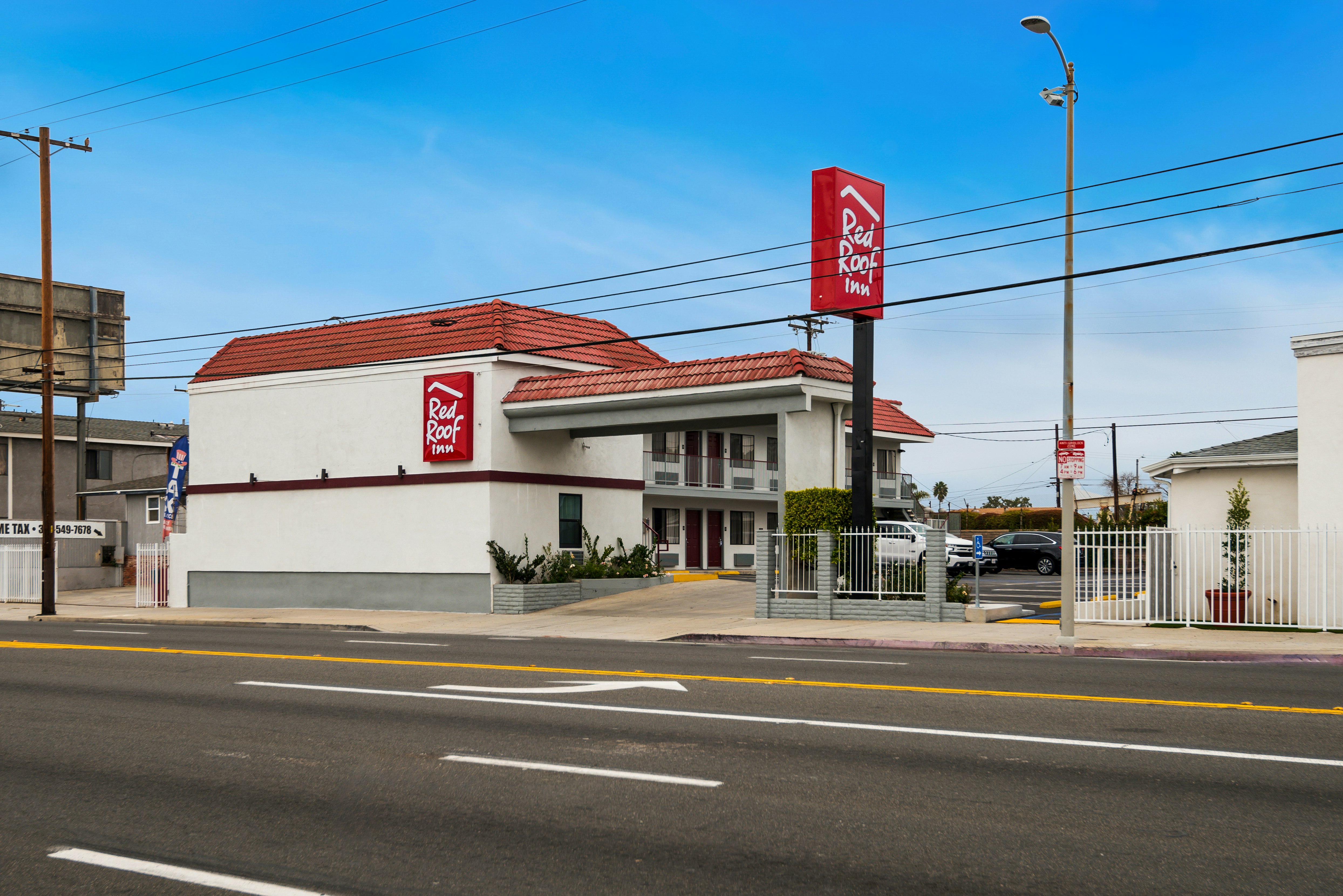 Red Roof Inn Los Angeles - Wilmington, CA 7/26
