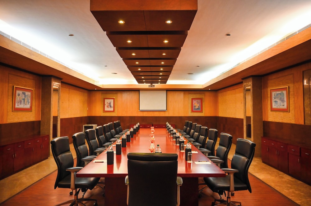 Savoy Suites Manesar 54/59