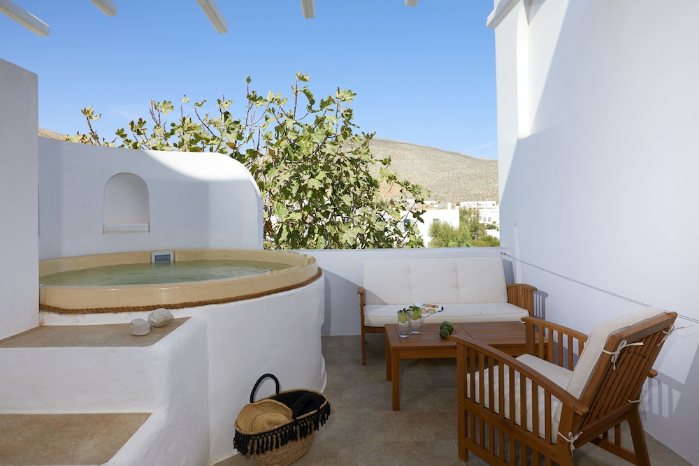 Vrahos Boutique Hotel 41/80
