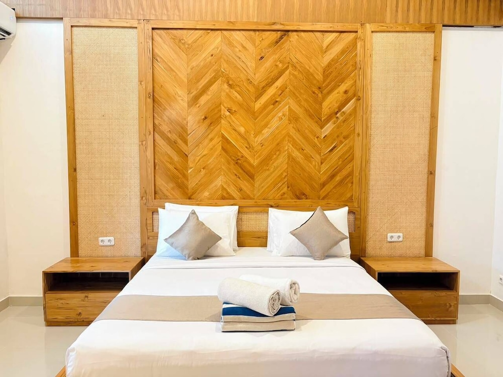 Kusnadi Hotel 13/50