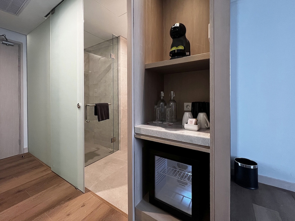 Ra Suites Simatupang 5/50