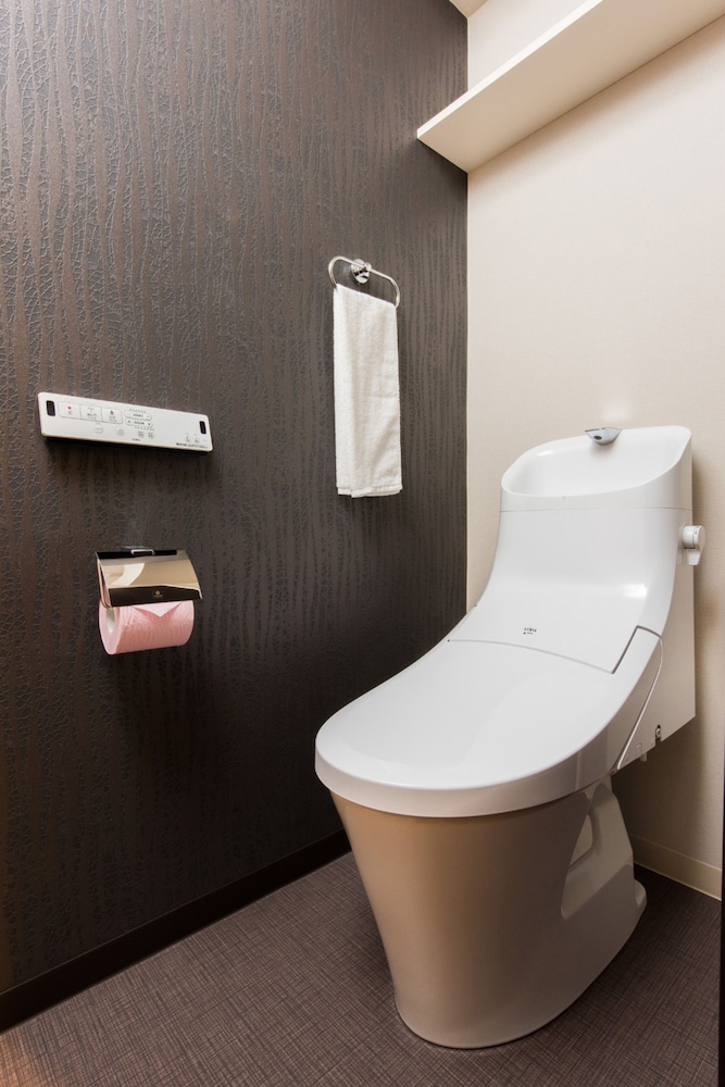 Inova Kanazawaekimae Hotel Suite 46/47