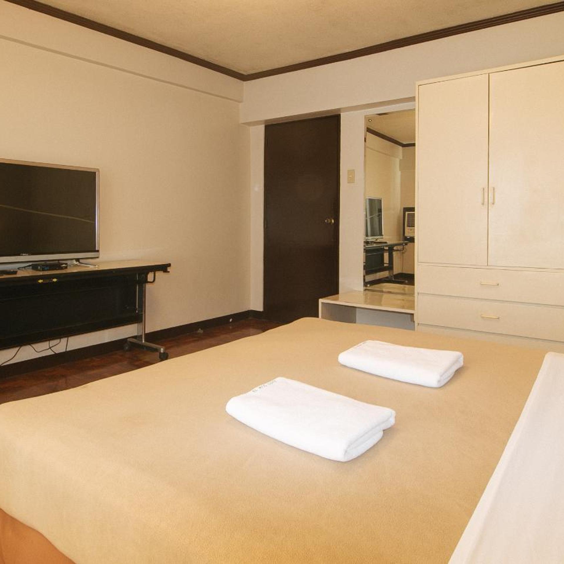 El Rico Suites 42/47