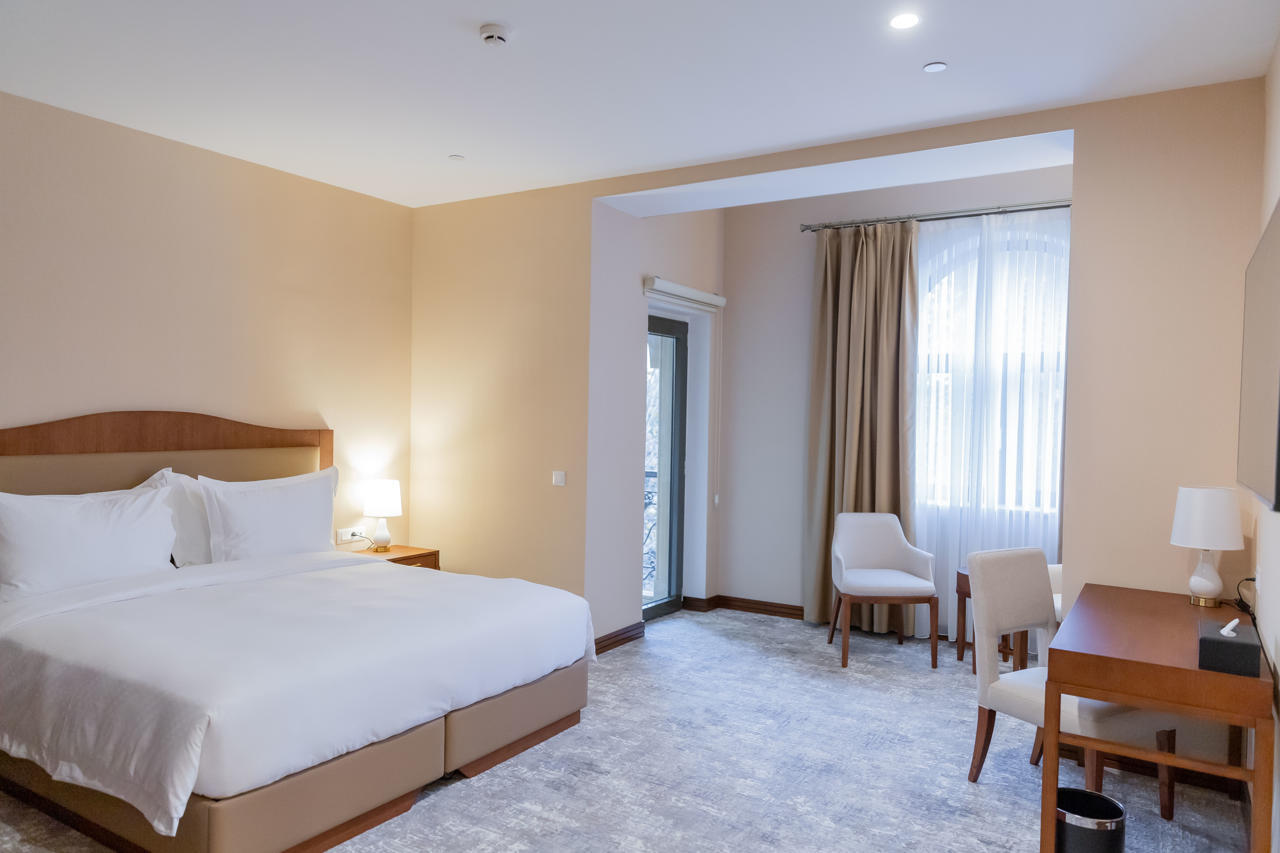 Room at The Central Point Hotel, BAKU