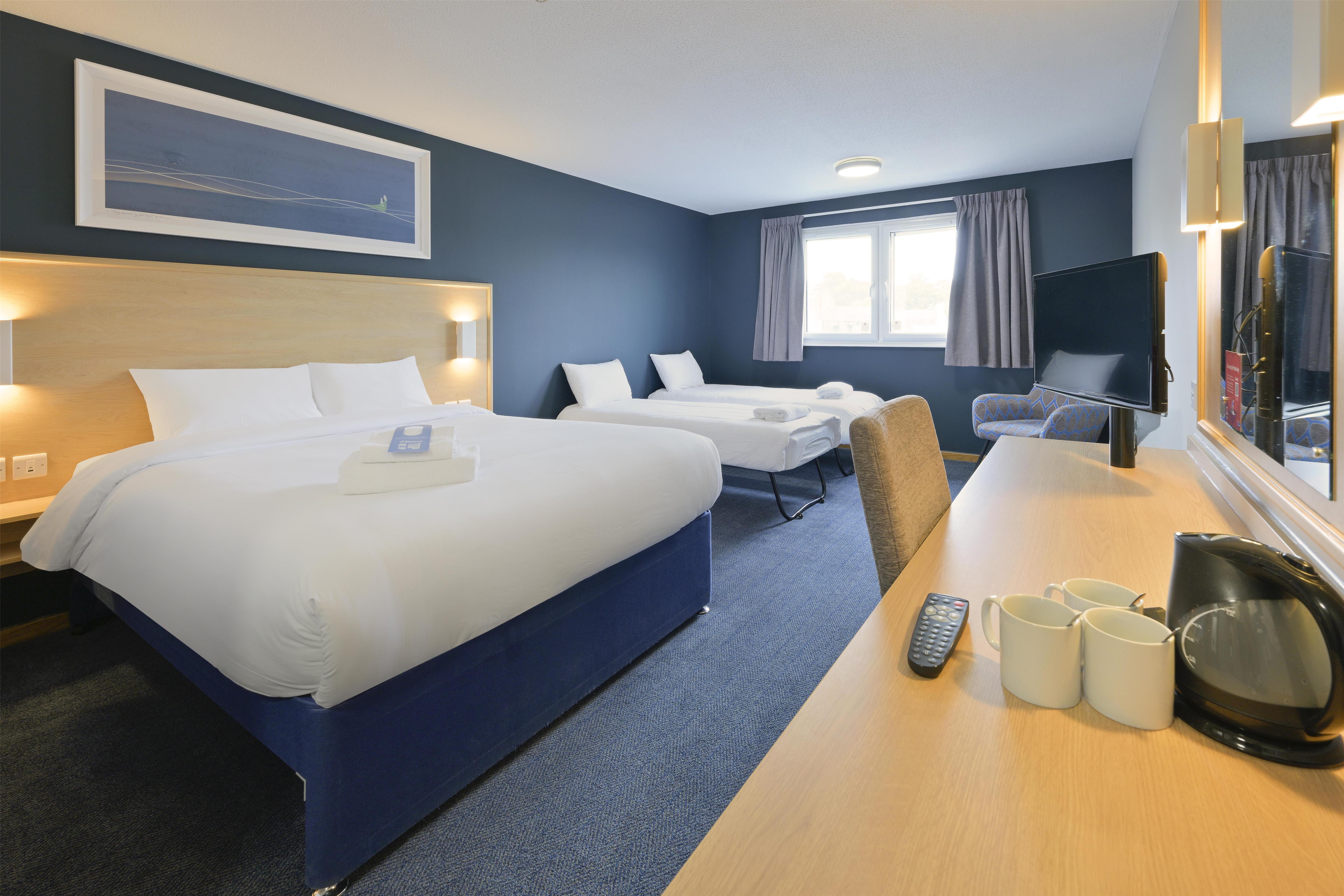 Travelodge Harrogate 12/24