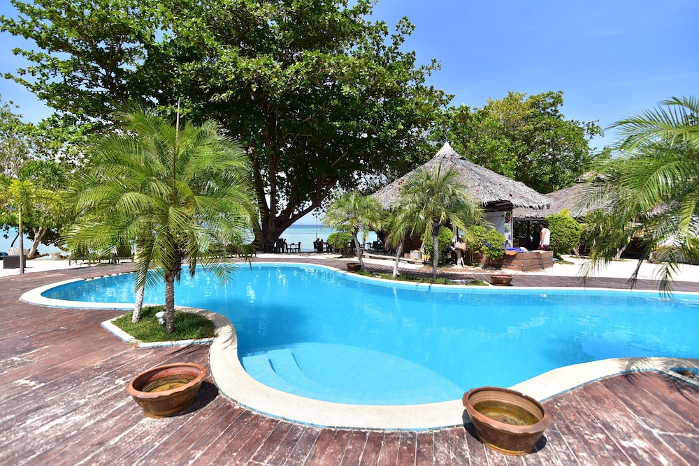 Reef Resort 28/33