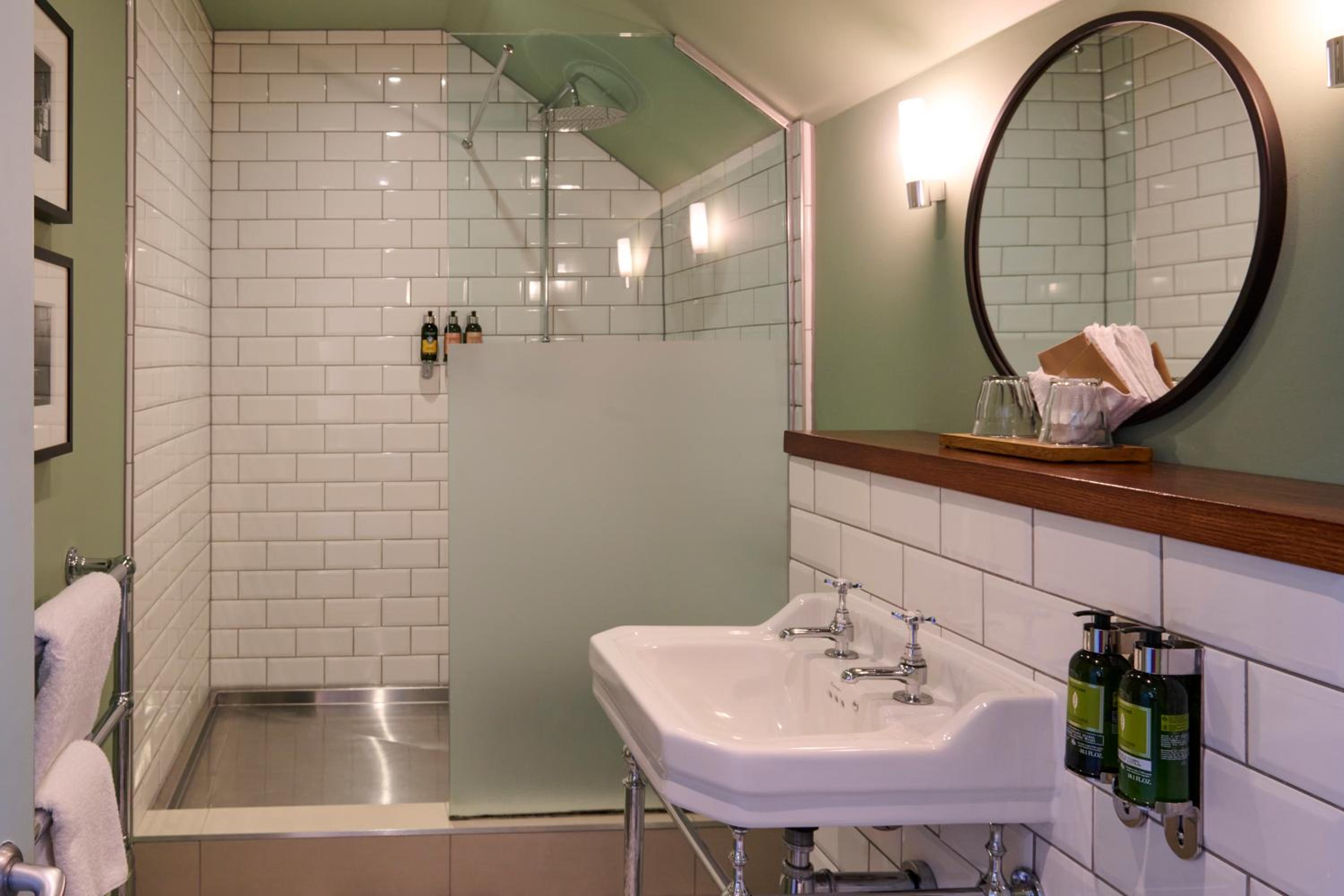 غرفة كلاسيكية، Hotel Du Vin & Bistro Cheltenham 5/7