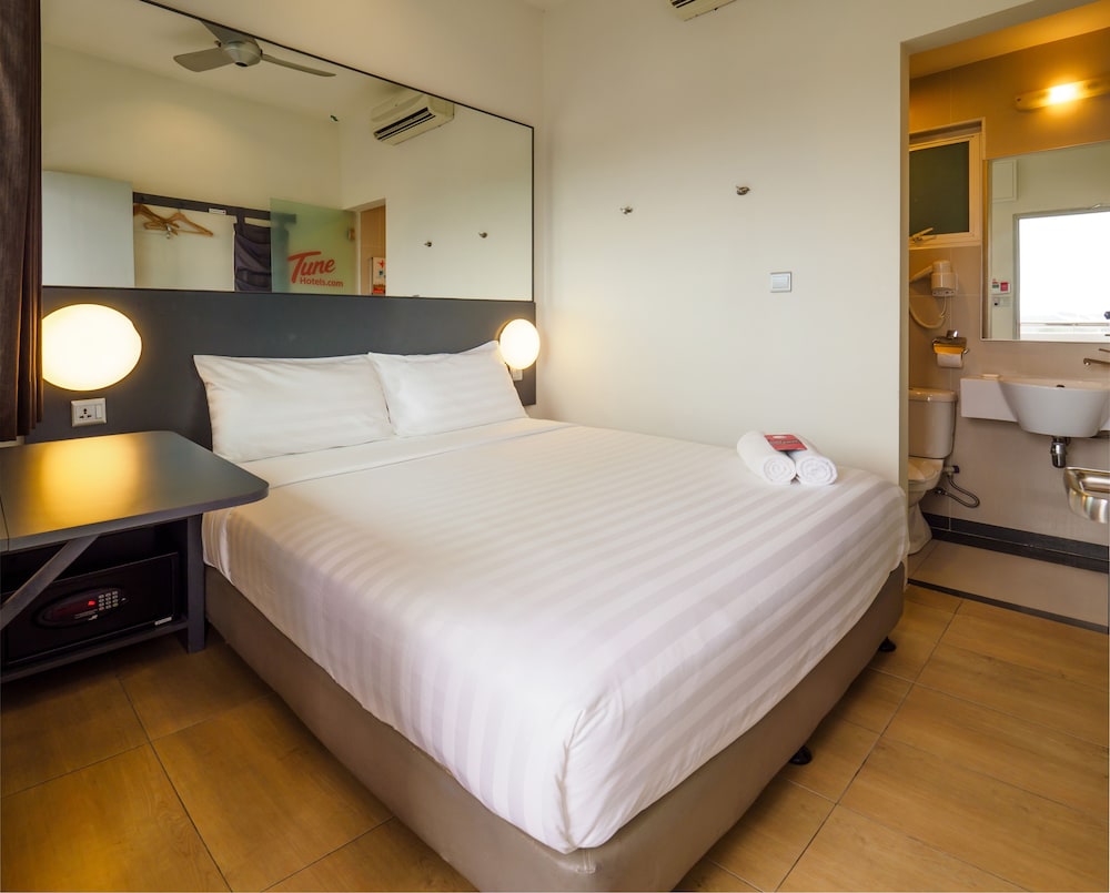 Tune Hotel Klia Aeropolis 18/52