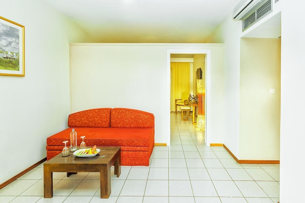 Xenios Possidi Paradise Hotel 30/50