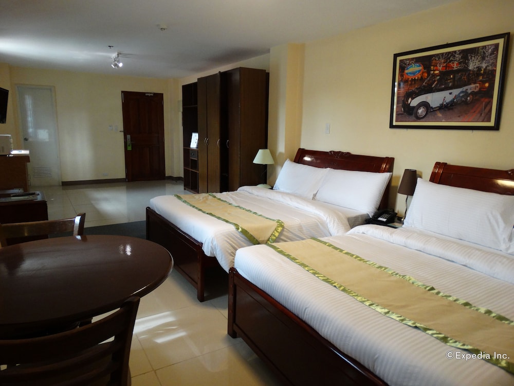 Time Travellers Hotel 21/43