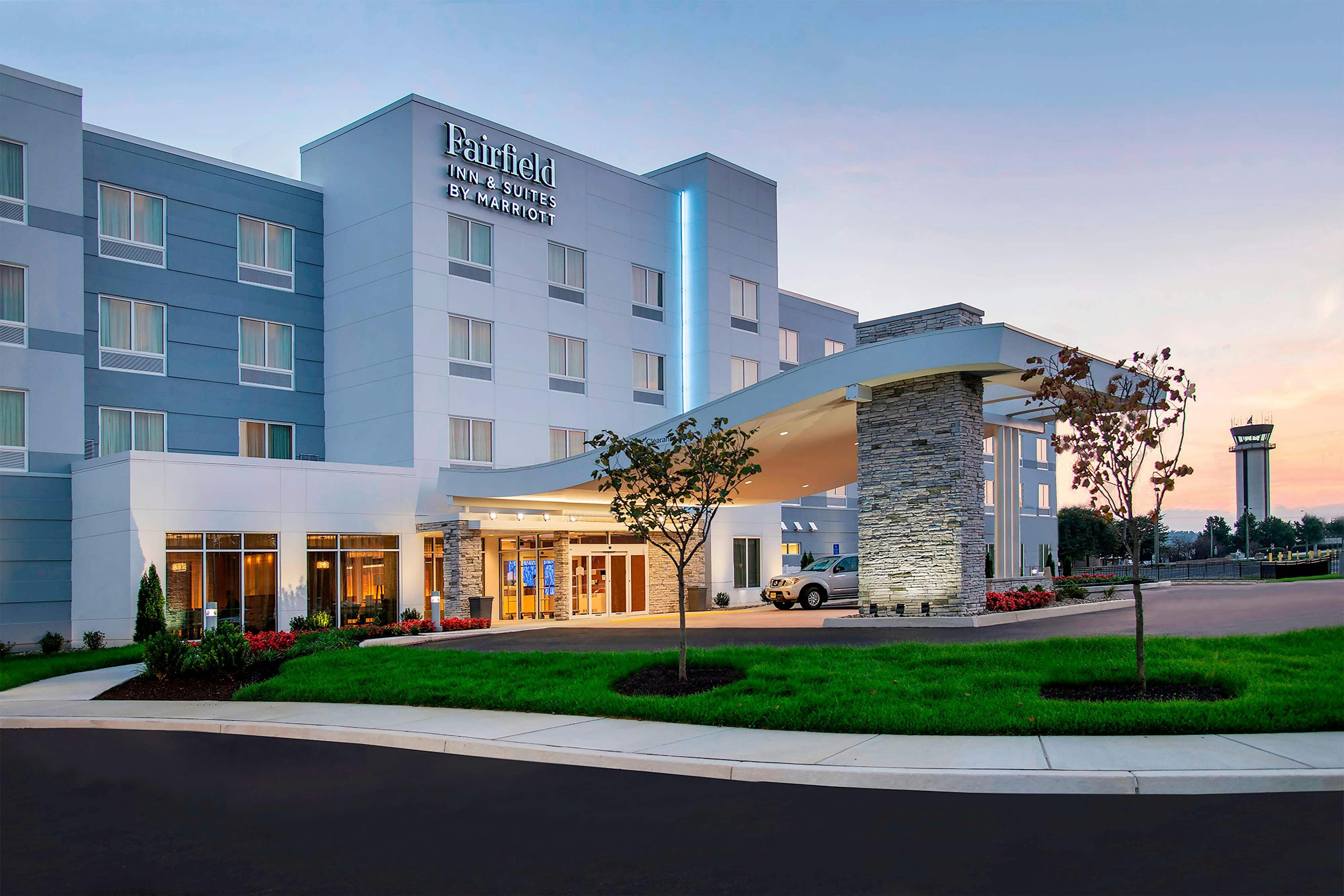 Fairfield Inn & Suites By Marriott Harrisburg International Airport 17/19