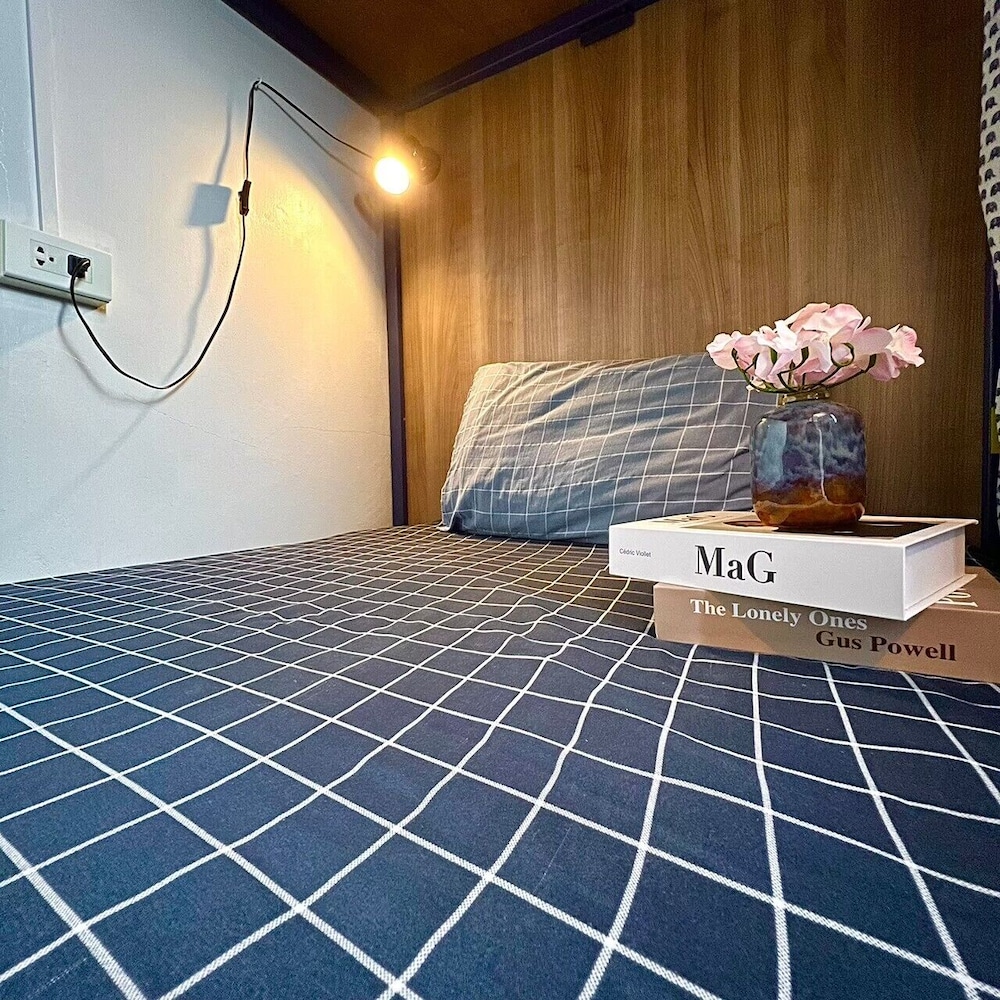 HOFT Hostel Bangkok 37/64