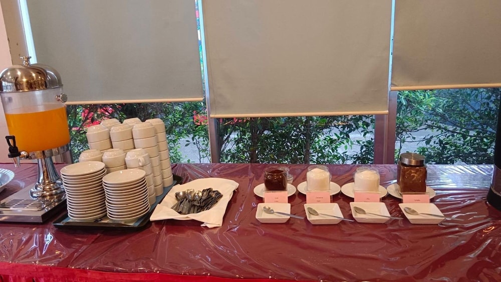 Chumphon Gardens Hotel 34/64