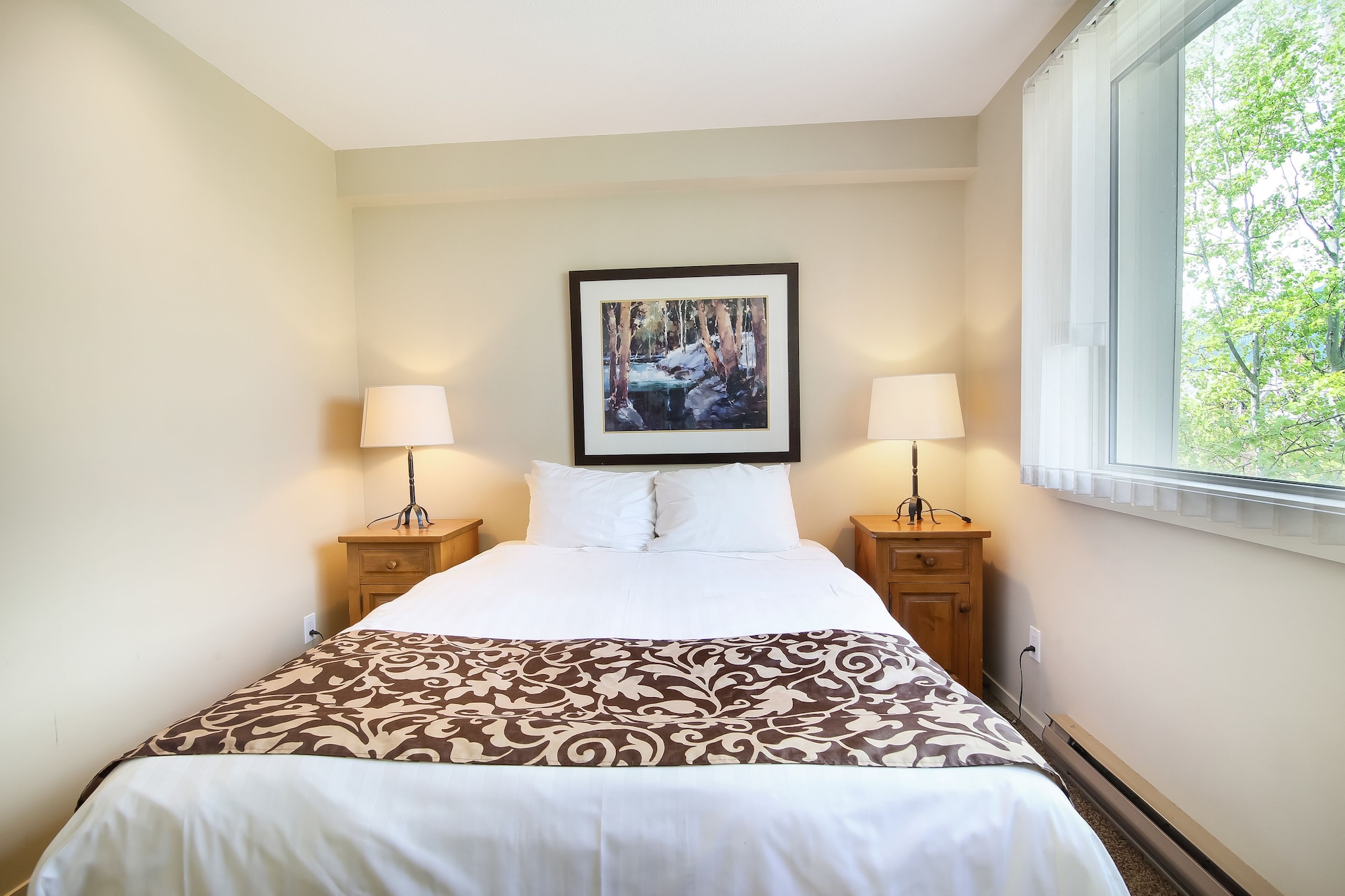 2 BEDROOMS, CONDO, LOFT, HOT TUB
