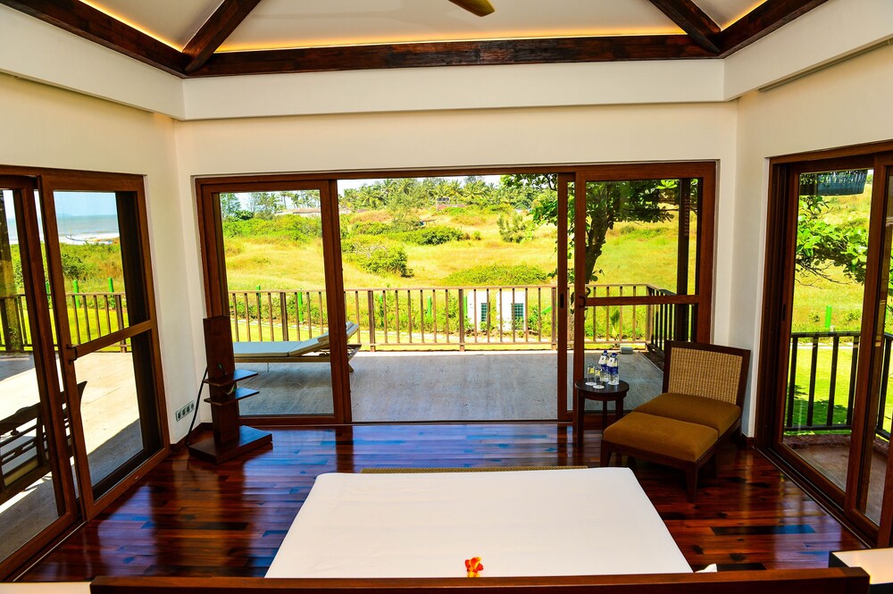Niraamaya Private Residences, Goa 30/43