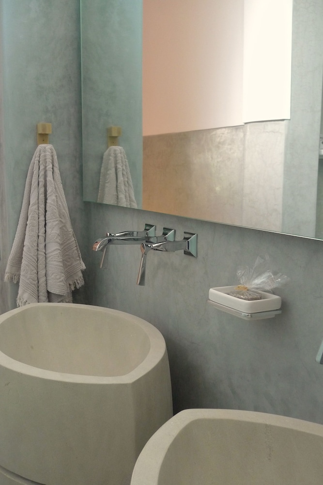 Riad 72 75/76