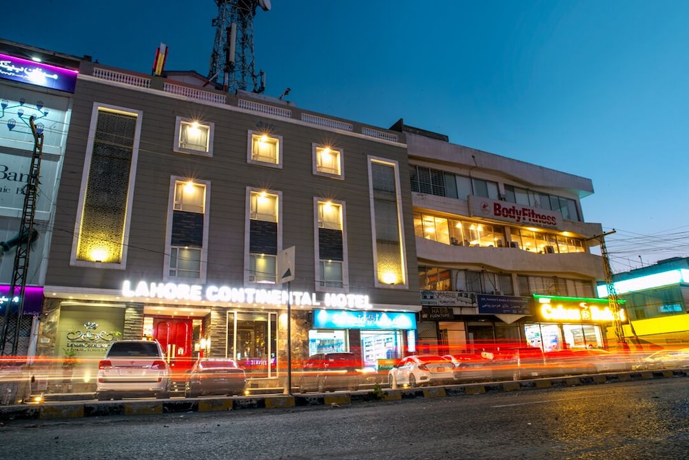 Lahore Continental Hotel 3/71