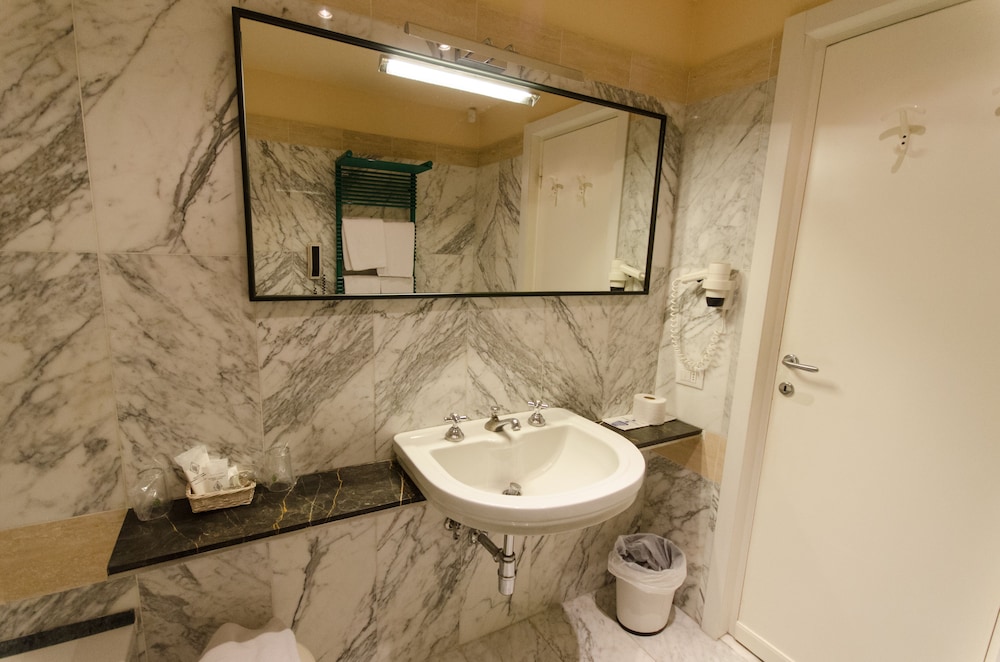 Grand Hotel Tamerici E Principe 11/56