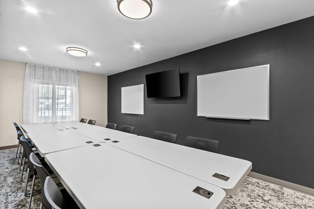 Everhome Suites Chandler Phoenix Fashion Center 32/50