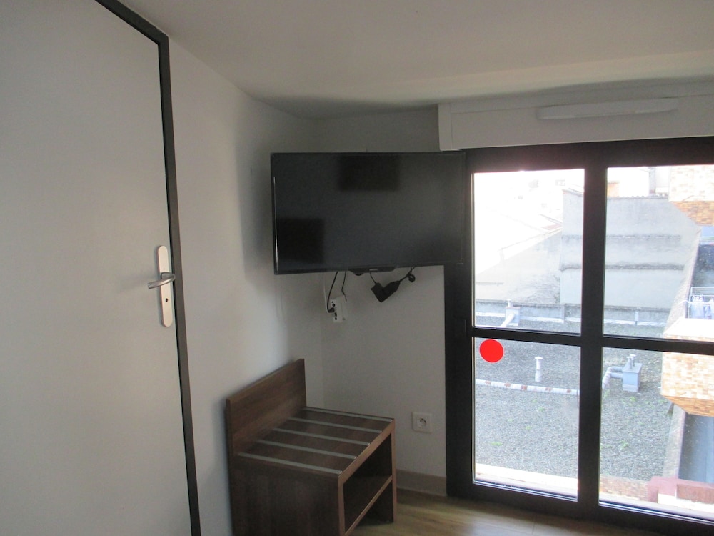 Hotel Le Pastel 40/48