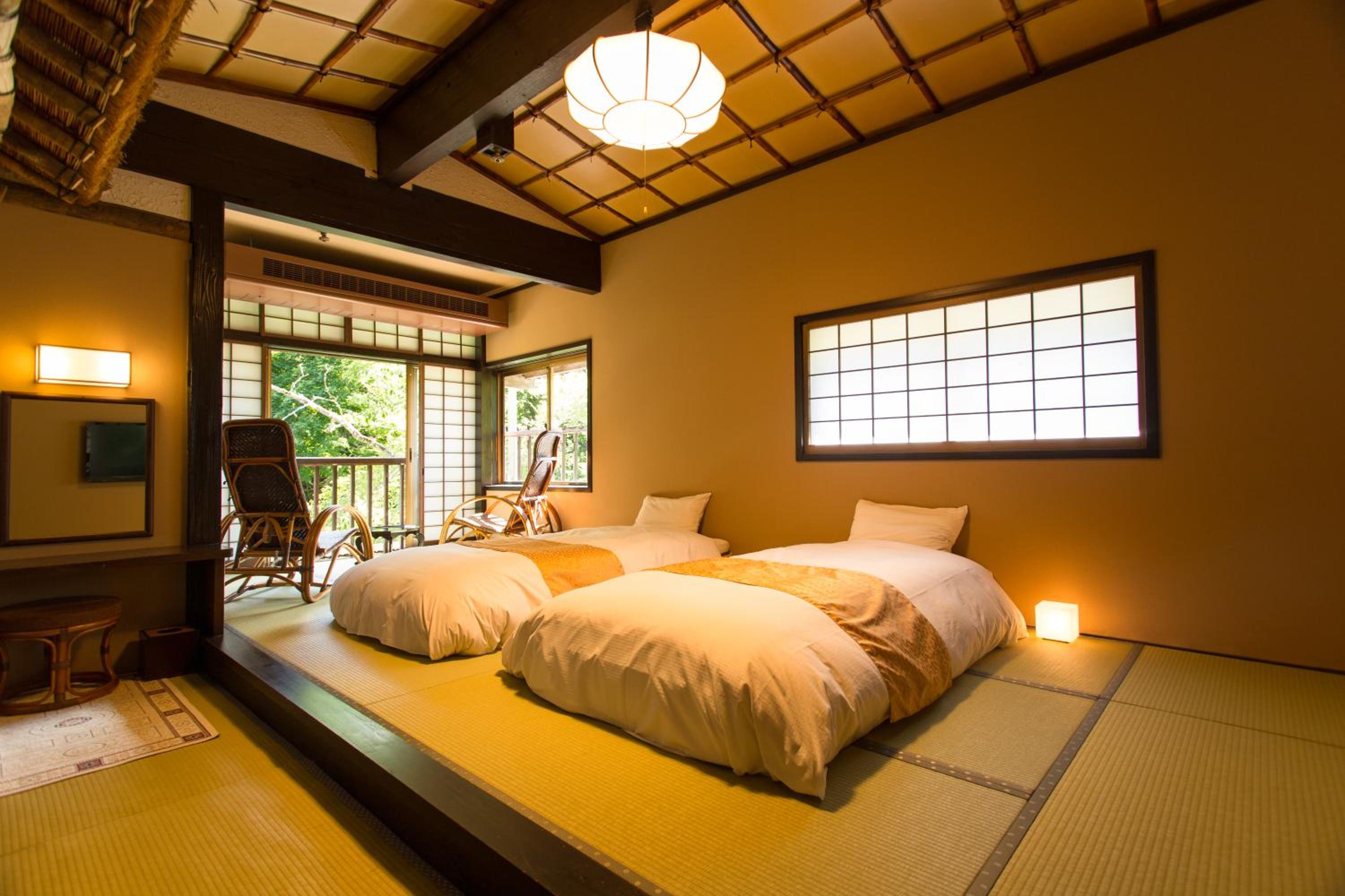 Japanese, 4 Futon Beds, Outdoor Bath