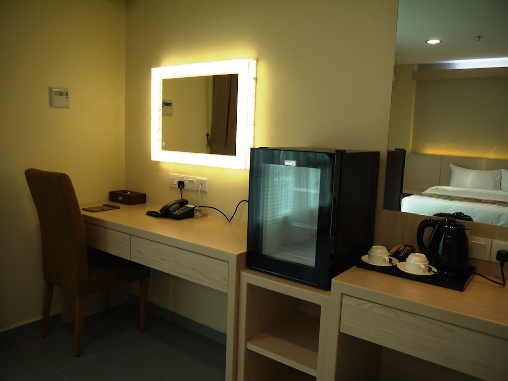 Midcity Hotel Melaka 32/33