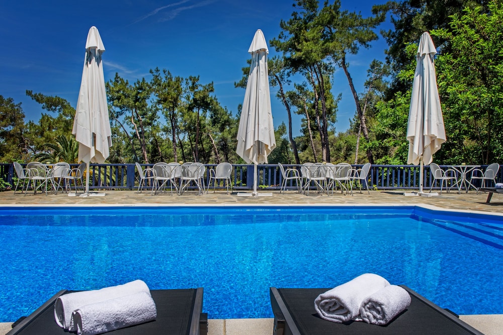 Leandros Hotel 28/50