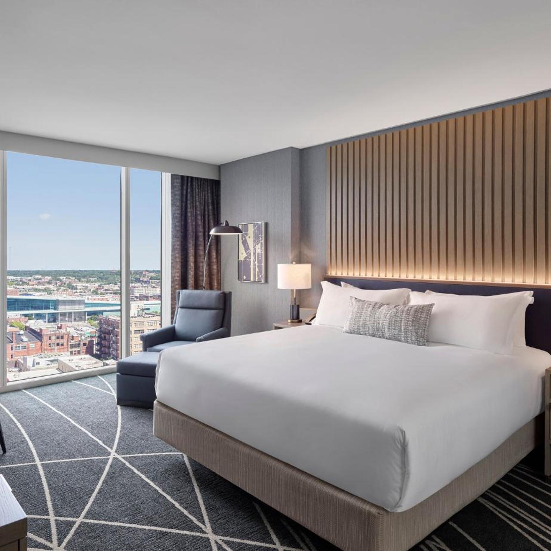 1 Bedroom, Grand, Suite, King Bed