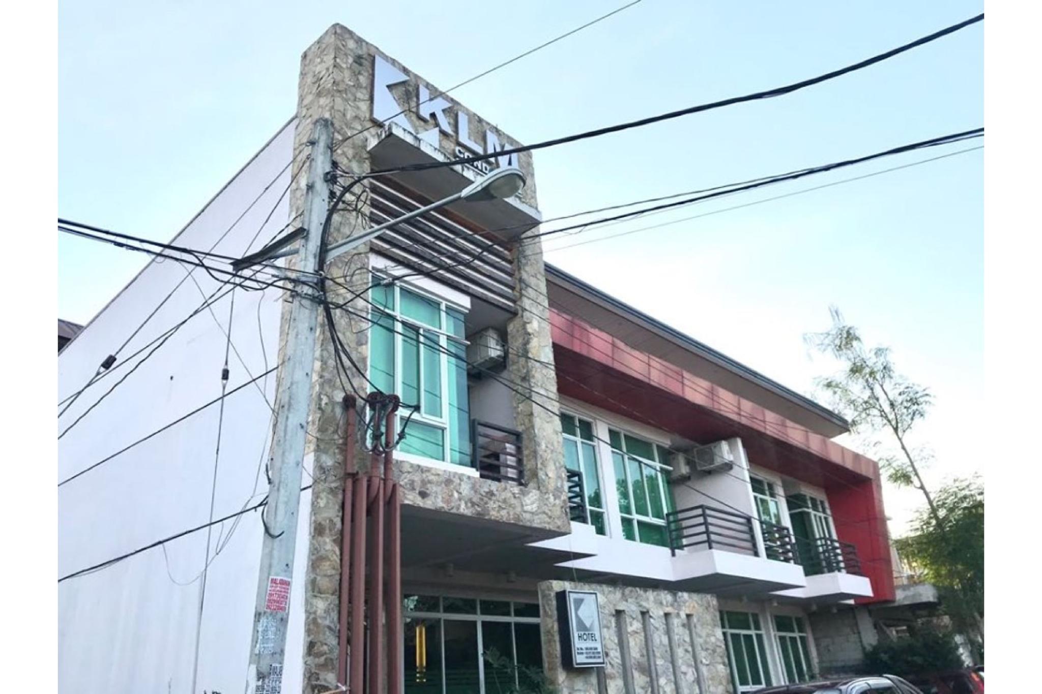 KLM Condotel 3/16