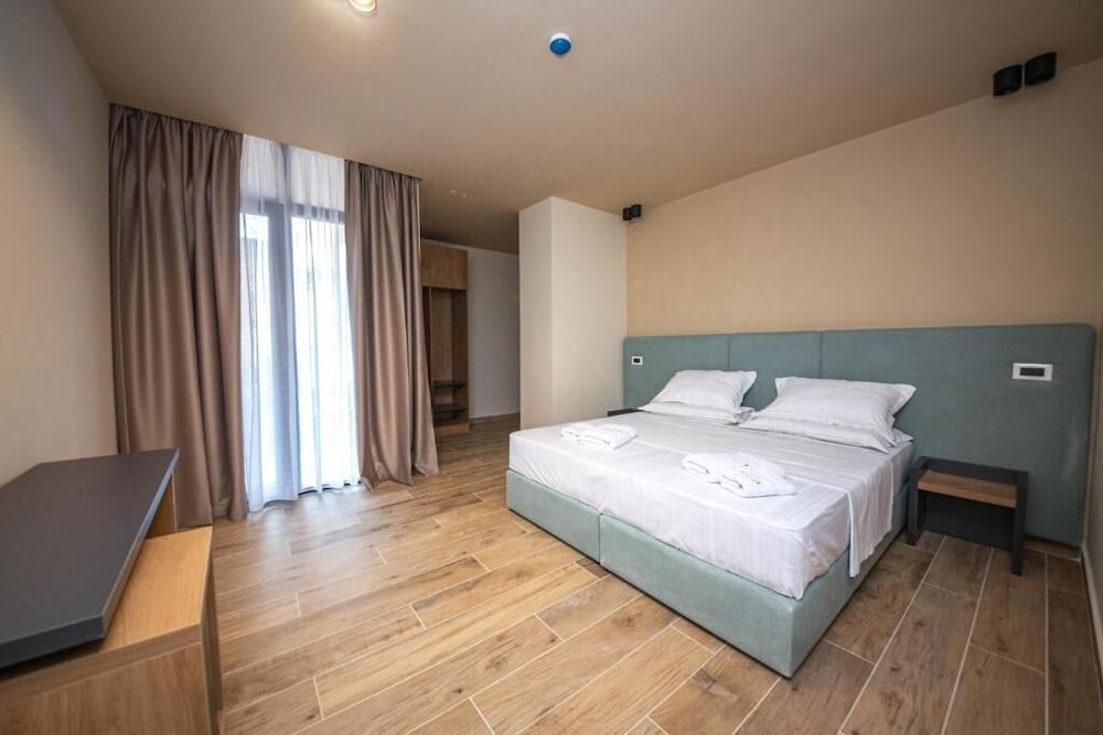 Aldis Hotel 28/59
