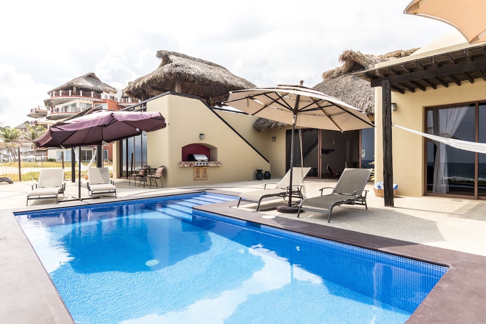 Vivo Resorts 45/50