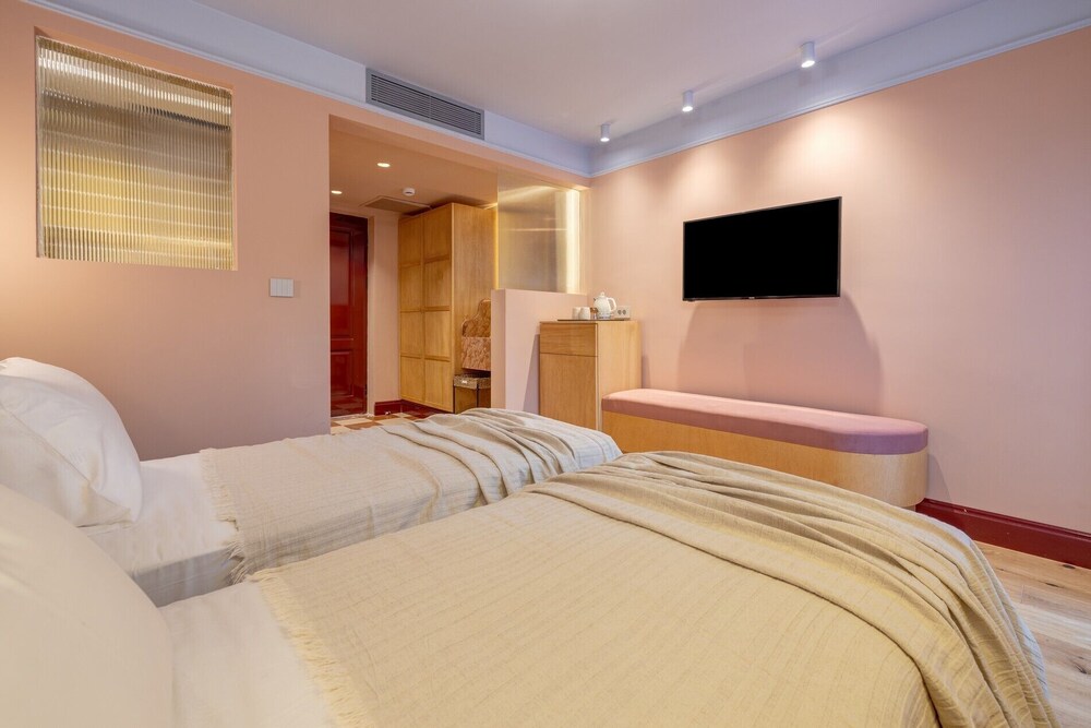 Yonca Anjelika Otel +12 12/50