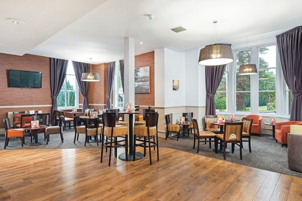 Tarbet Hotel 37/58
