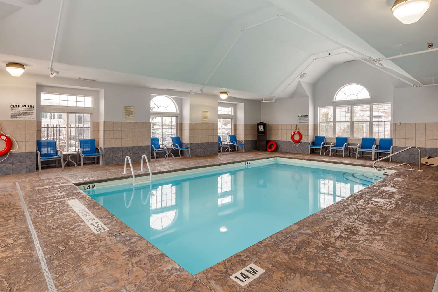 Best Western Plus Woodstock Inn & Suites 4/22