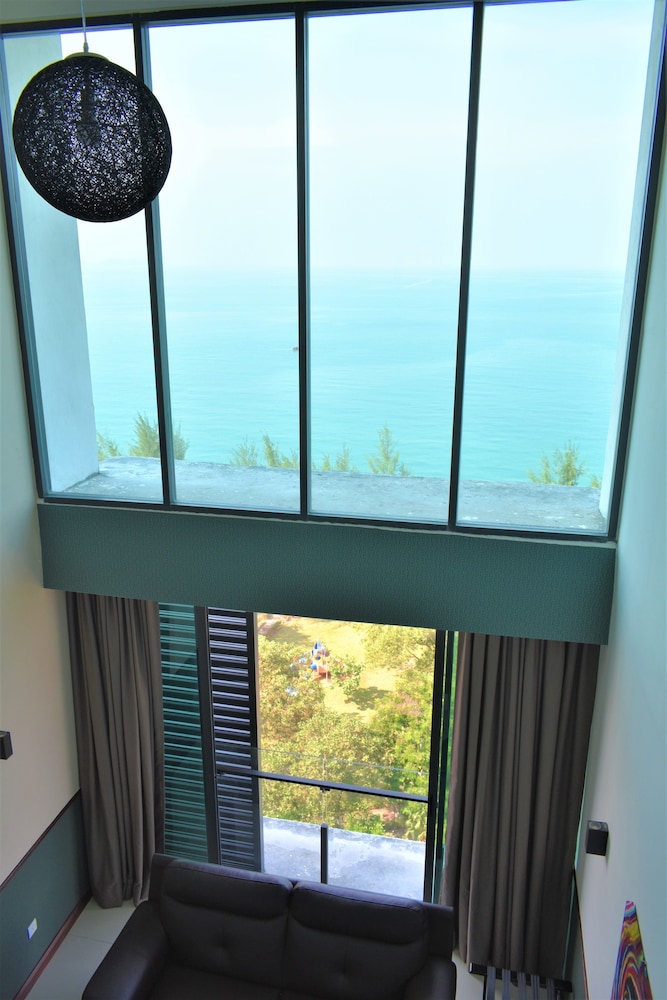 D Wharf Hotel And Serviced Residence 8/71