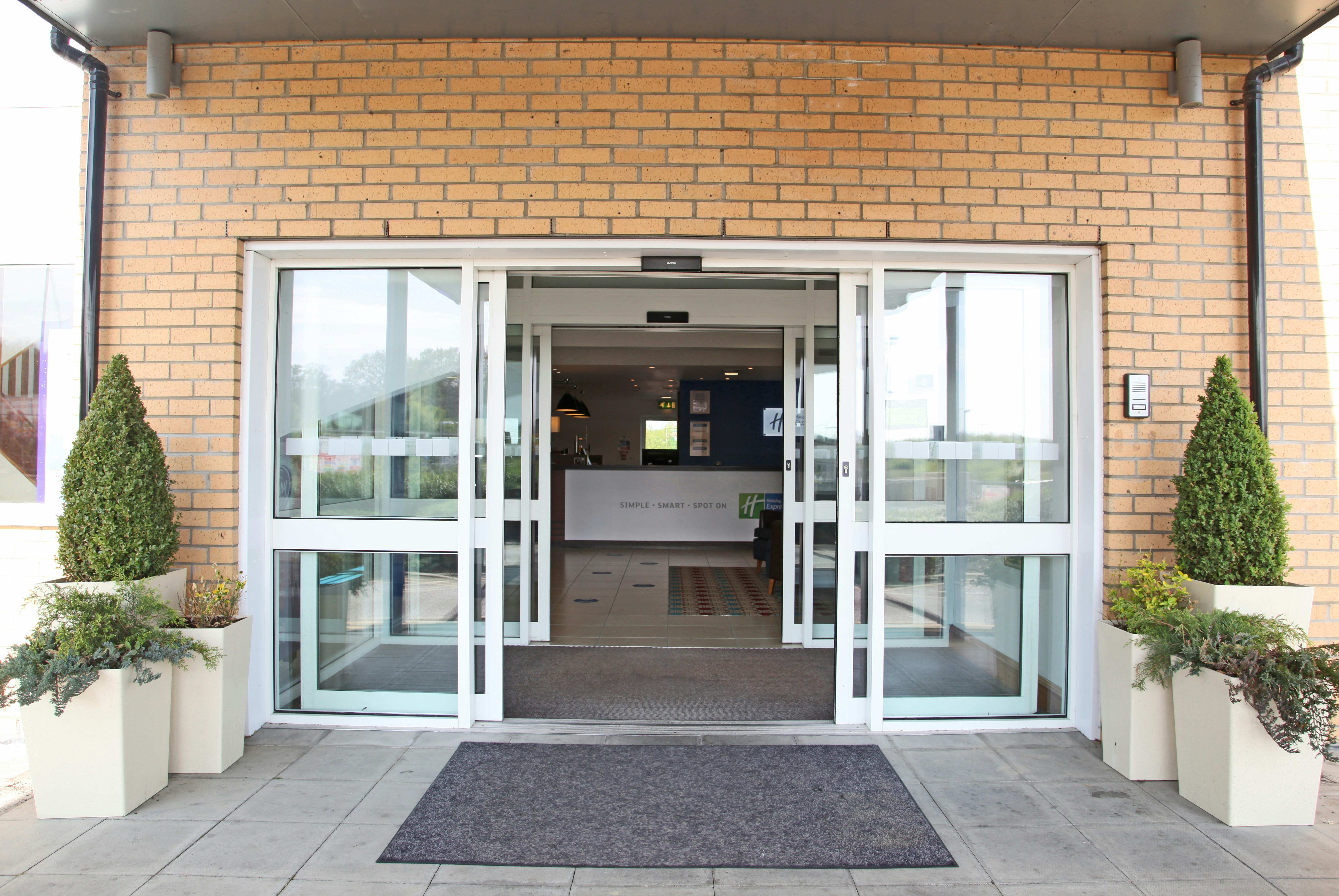 Holiday Inn Express Braintree 6/47