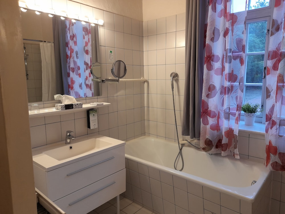 Hotel Pelli Hof Rendsburg By Tulip Inn 31/33